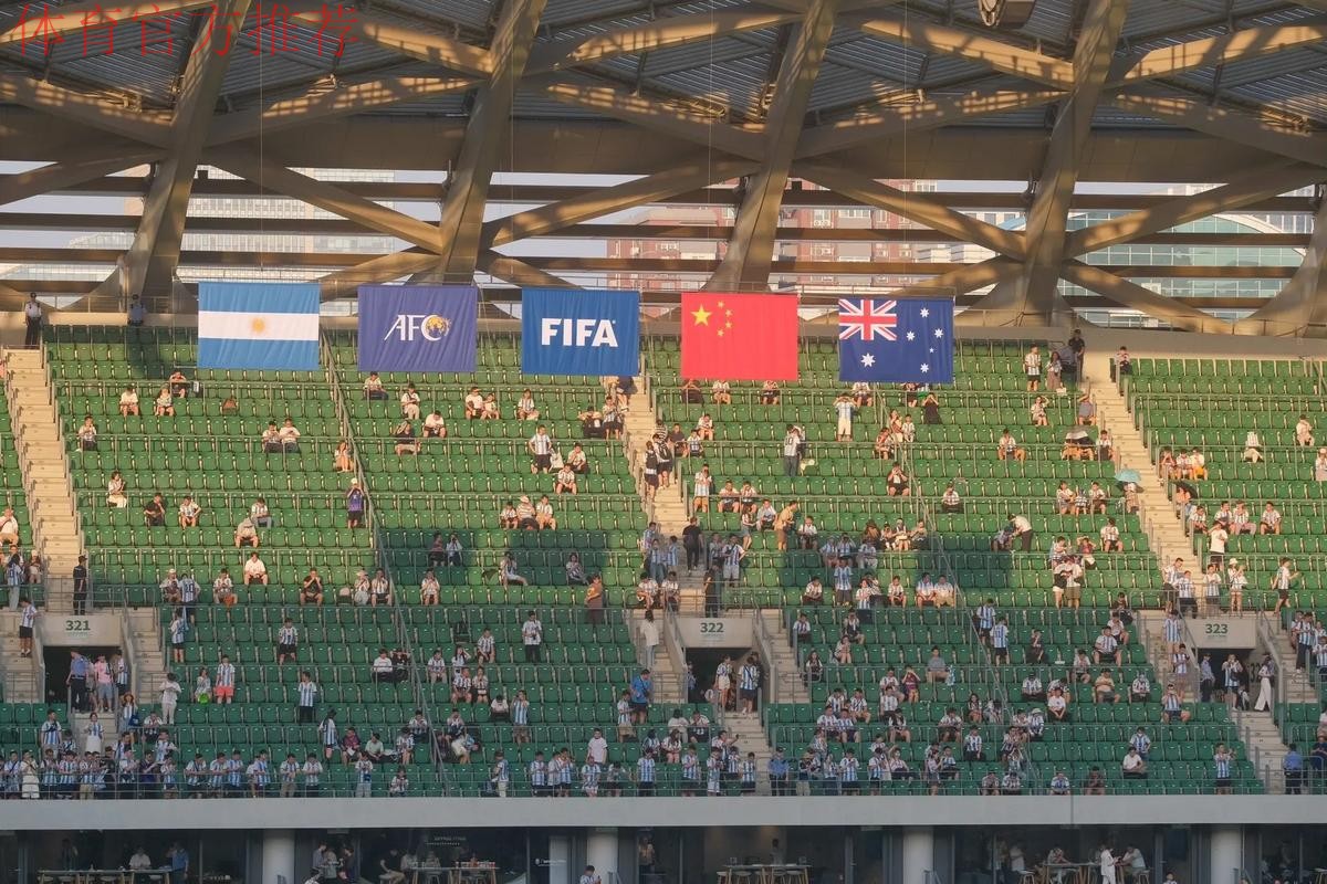 FIFA代表团结束中国行 将继续加大扶持力度 FIFA代表团结束中国行 将继续加大扶持力度