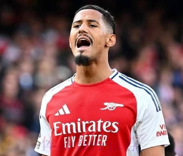 西媒:皇马未决定买不买中卫 想明夏买萨利巴 西媒:皇马未决定买不买中卫 想明夏买萨利巴